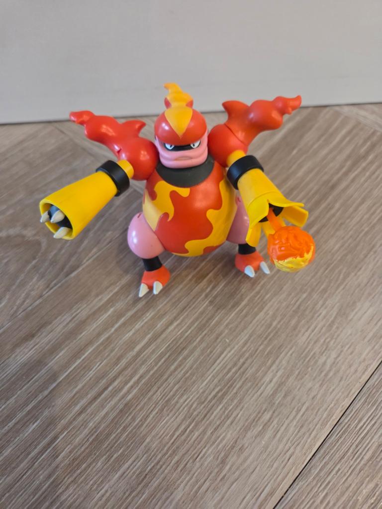 Magmortar Pokémon battle figuur, Ophalen of Verzenden, Gebruikt