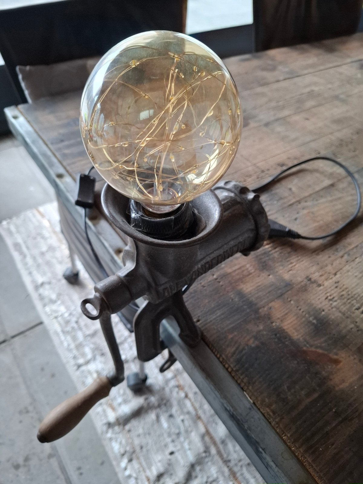 oude vleesmolenlamp, Ophalen of Verzenden