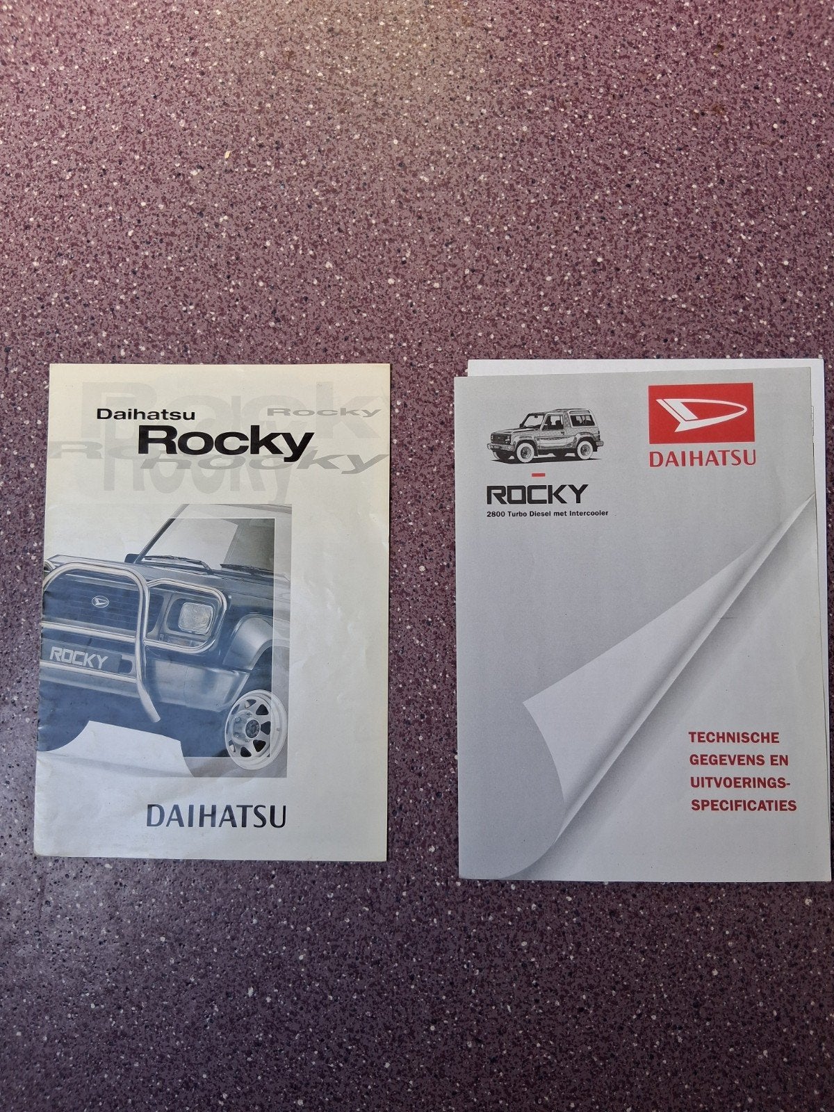 Autofolder Daihatsu Rocky jeep., Ophalen of Verzenden, Gelezen, Overige merken