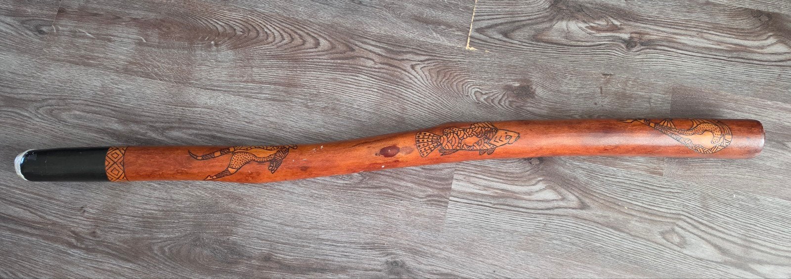Handgemaakte Didgeridoo van Hout met Aboriginal Motieven D, Muziek en Instrumenten, Blaasinstrumenten | Didgeridoos, Ophalen, Gebruikt