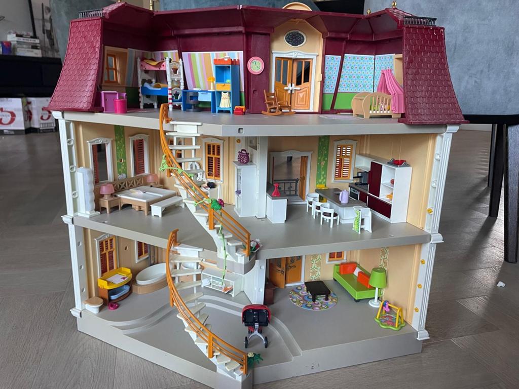 Groot playmobil huis met extra's, Kinderen en Baby's, Speelgoed | Playmobil, Ophalen of Verzenden