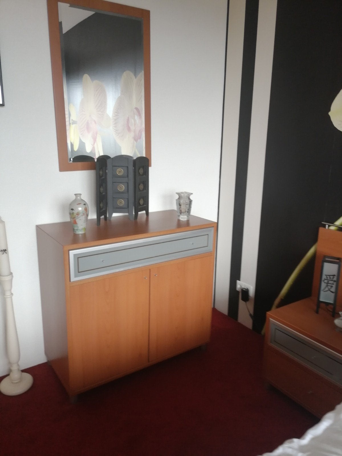 Slaapkamer kastje ladekast met spiegel, Huis en Inrichting, Ophalen, 70 cm of meer, Hout, 65 cm of meer