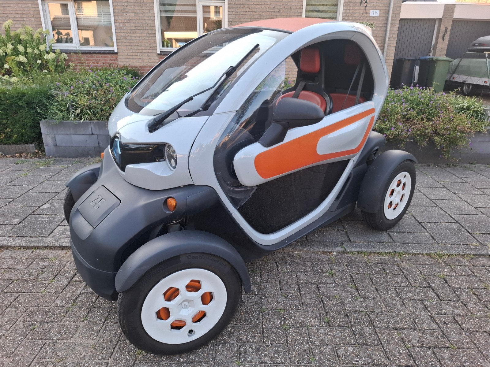 Renault Twizy 80 Color 2013 Koopaccu, Automaat, Achterwielaandrijving, Overige kleuren, Particulier