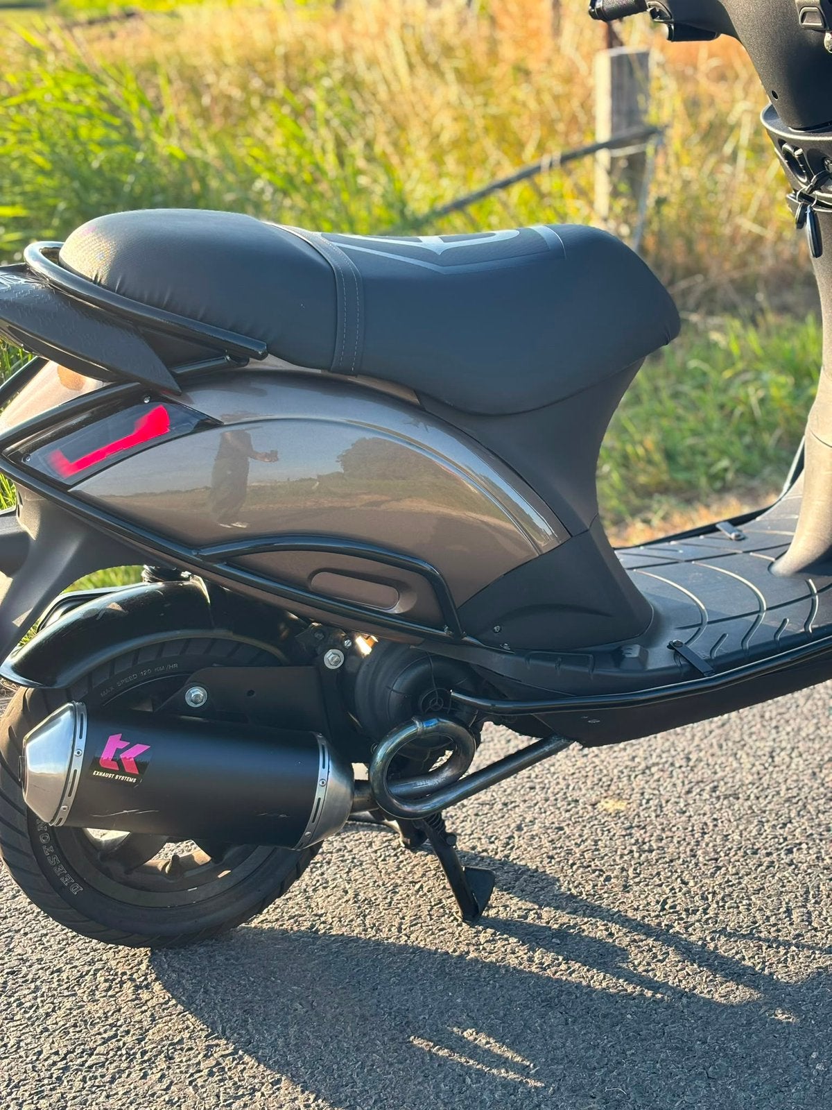 Zip 80cc cdi begrenzer, Fietsen en Brommers, Ophalen, Maximaal 45 km/u, Zip, Zo goed als nieuw