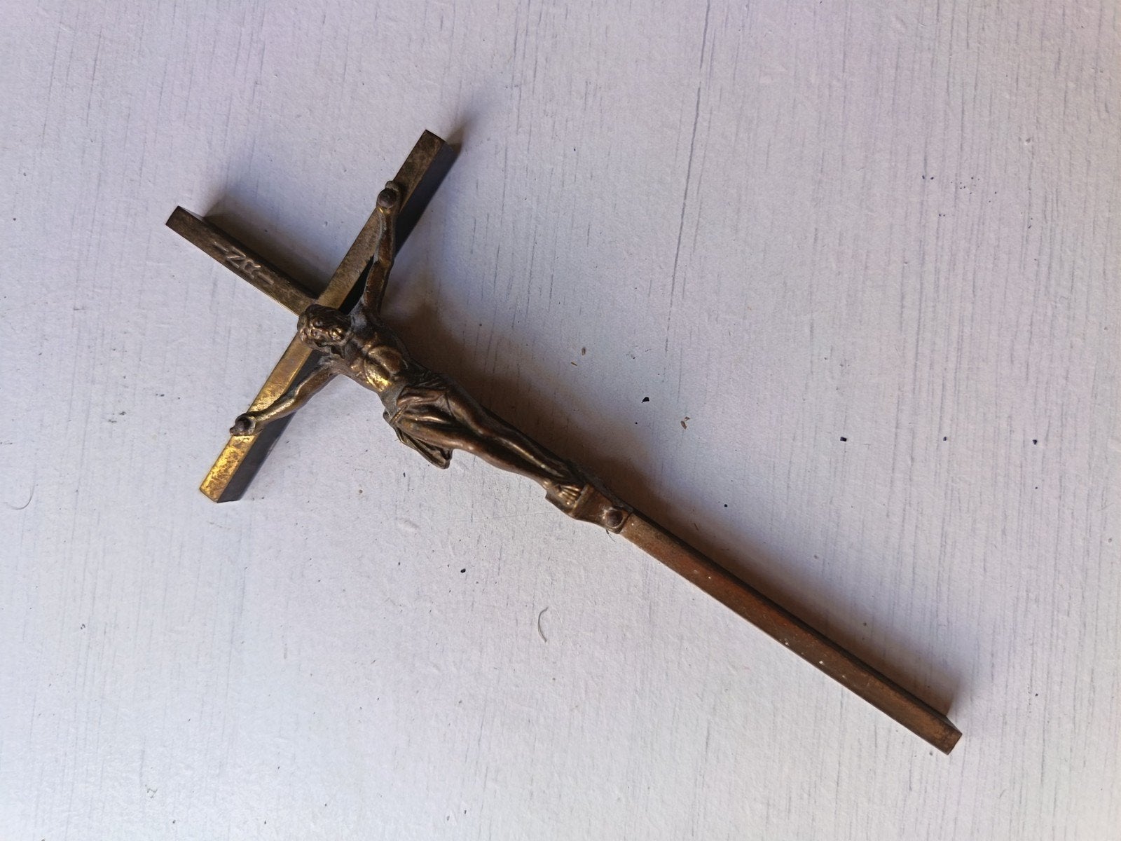 Antiek bronzen crucifix met Christusbeeld, Antiek en Kunst, Ophalen of Verzenden