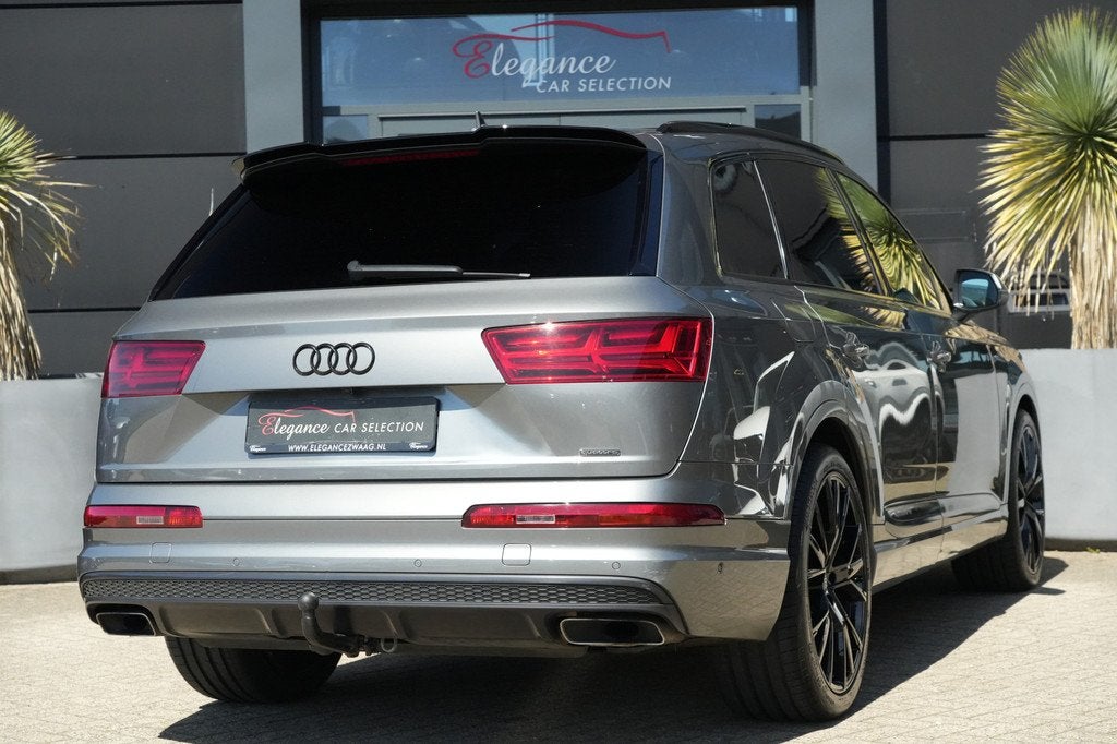 Audi Q7 3.0 TDI S-Line Quattro 272pk Grijs Kenteken/Trekhaak, Diesel, 2 stoelen, 750 kg, BTW verrekenbaar