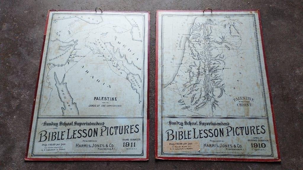 2 grote kartonnen bordenuit 1910 (!) : Palestina - 93x66 cm, Antiek en Kunst, Antiek | Boeken en Bijbels, Ophalen