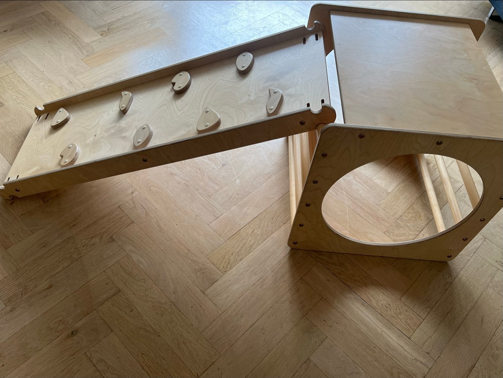 Houten kubus/glijbaan/klimtoestel voor kinderen, Kinderen en Baby's, Speelgoed | Buiten | Speeltoestellen, Ophalen, Zo goed als nieuw