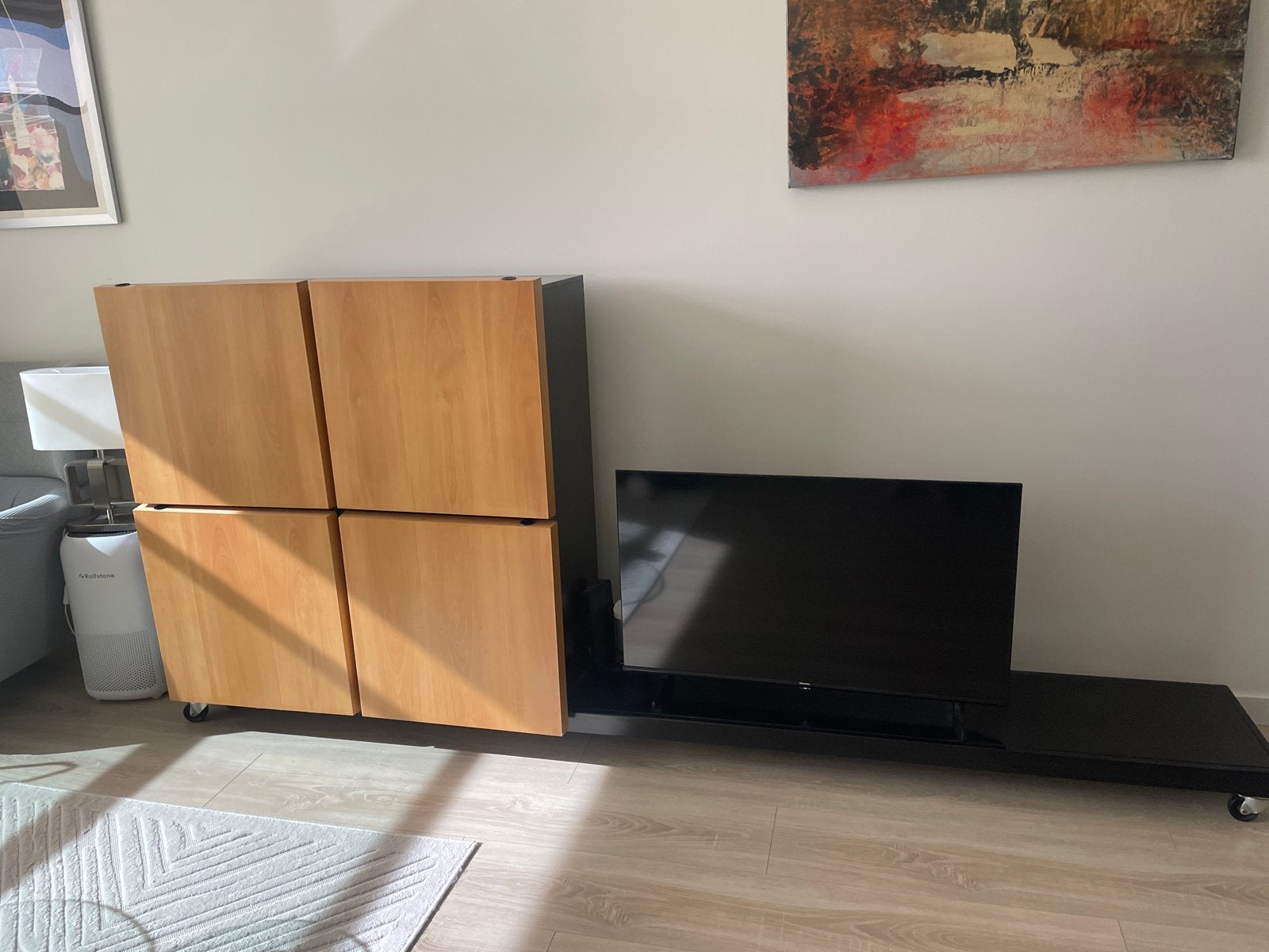 Moderne kast met deuren en tv-meubel op wieltjes, Ophalen, Gebruikt, 100 tot 150 cm, 150 tot 200 cm