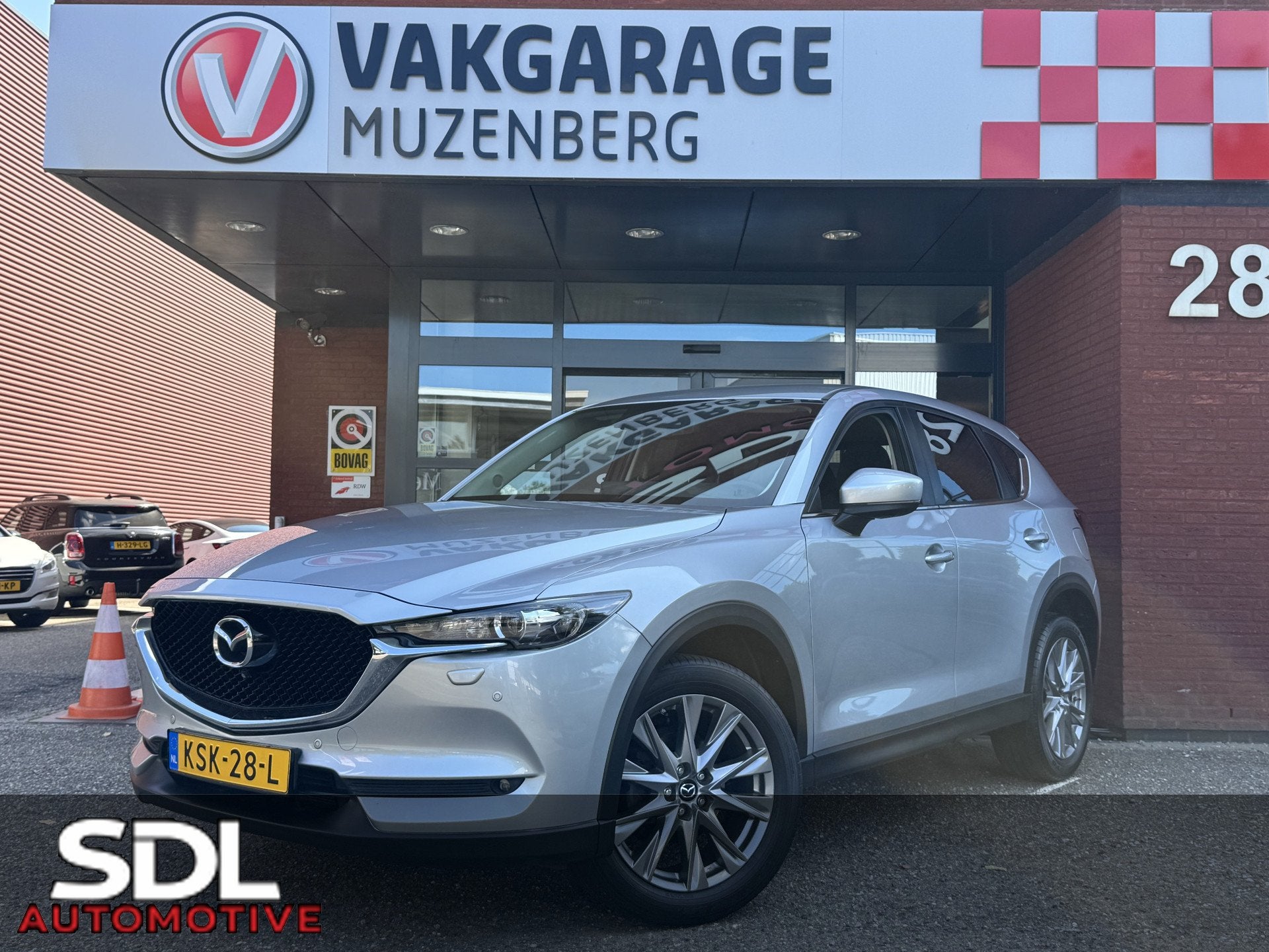 Mazda CX-5 2.0 SkyActiv-G 165 Comfort // NAVI // 360° CAMER, Auto's, 1998 cc, Stof, Gebruikt, Zwart