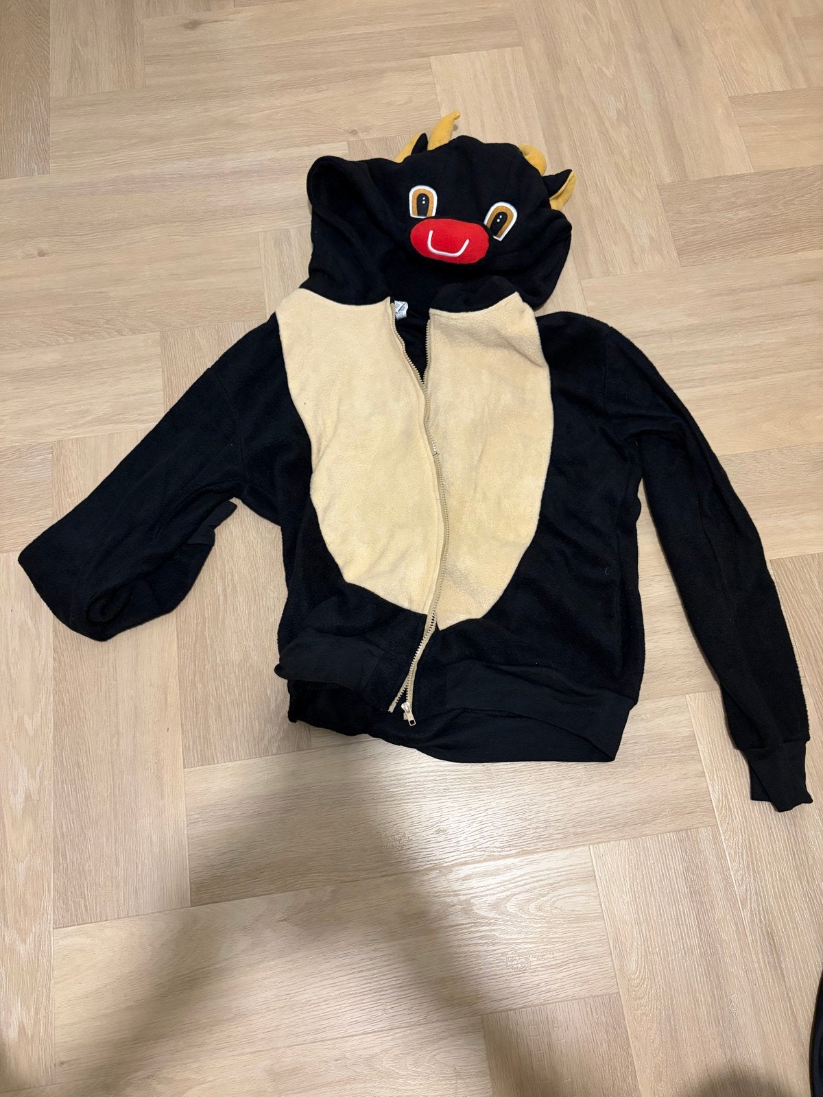 Stierenpak Hoodie L-XL (koe stier buffel), Kleding | Dames, Ophalen, Carnaval, Maat 42/44 (L), Zo goed als nieuw