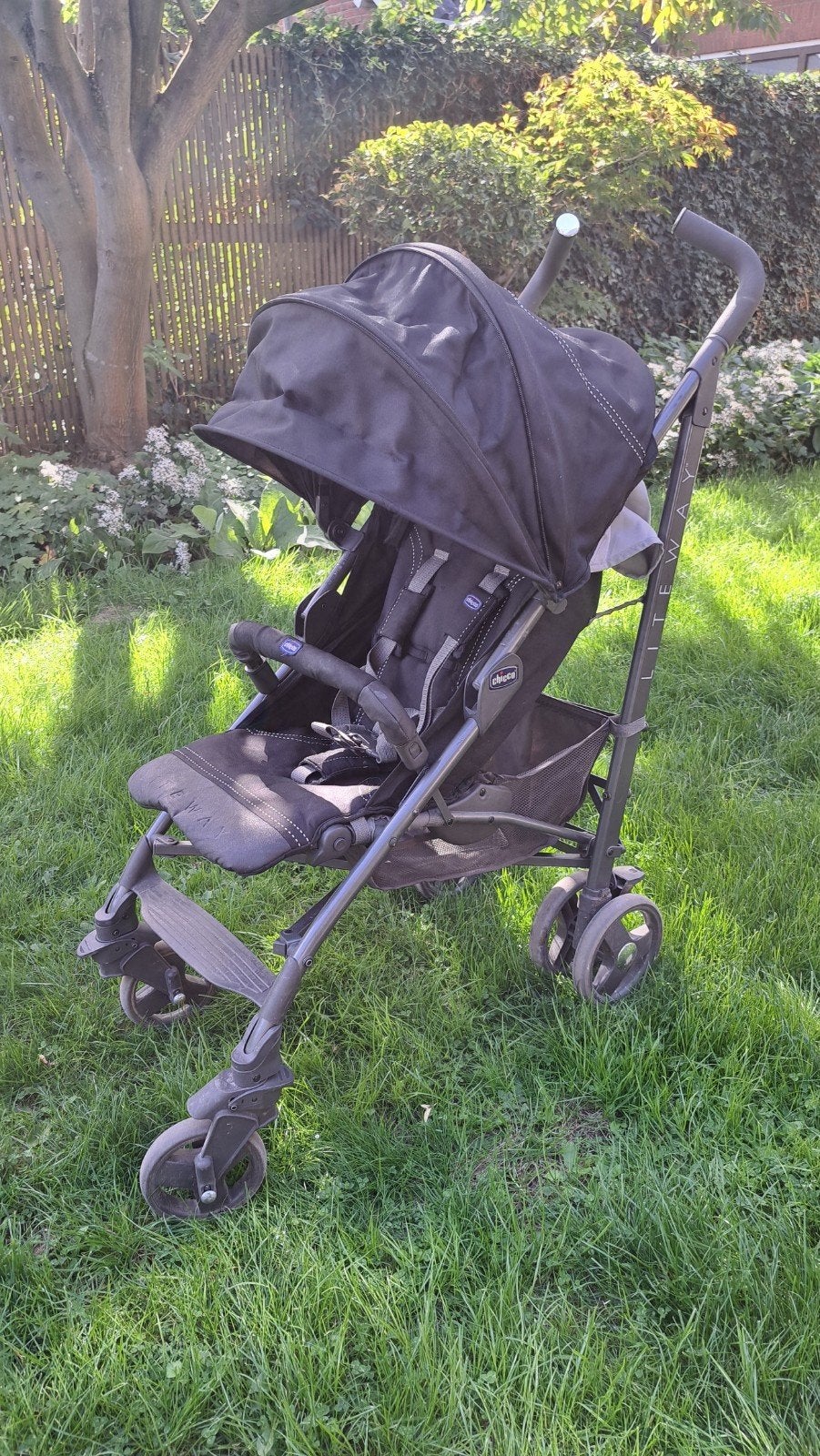 Chicco Liteway Buggy - Zeer Goede Staat, Lichtgewicht, Kinderen en Baby's, Ophalen, Zo goed als nieuw, Overige merken, Verstelbare rugleuning