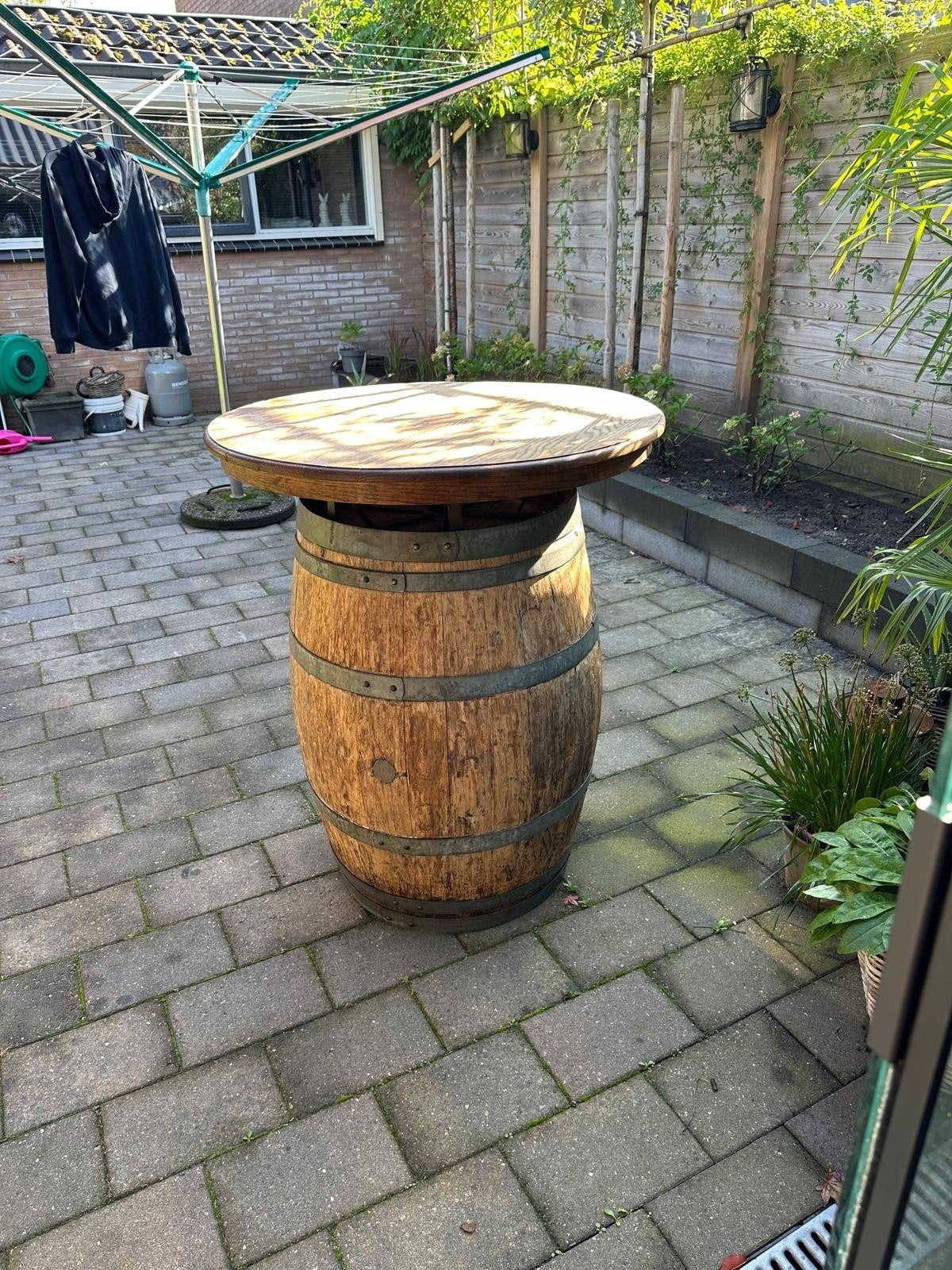 Houten statafel van wijnvat - Perfect voor tuin/terras, Huis en Inrichting, Ophalen, Gebruikt