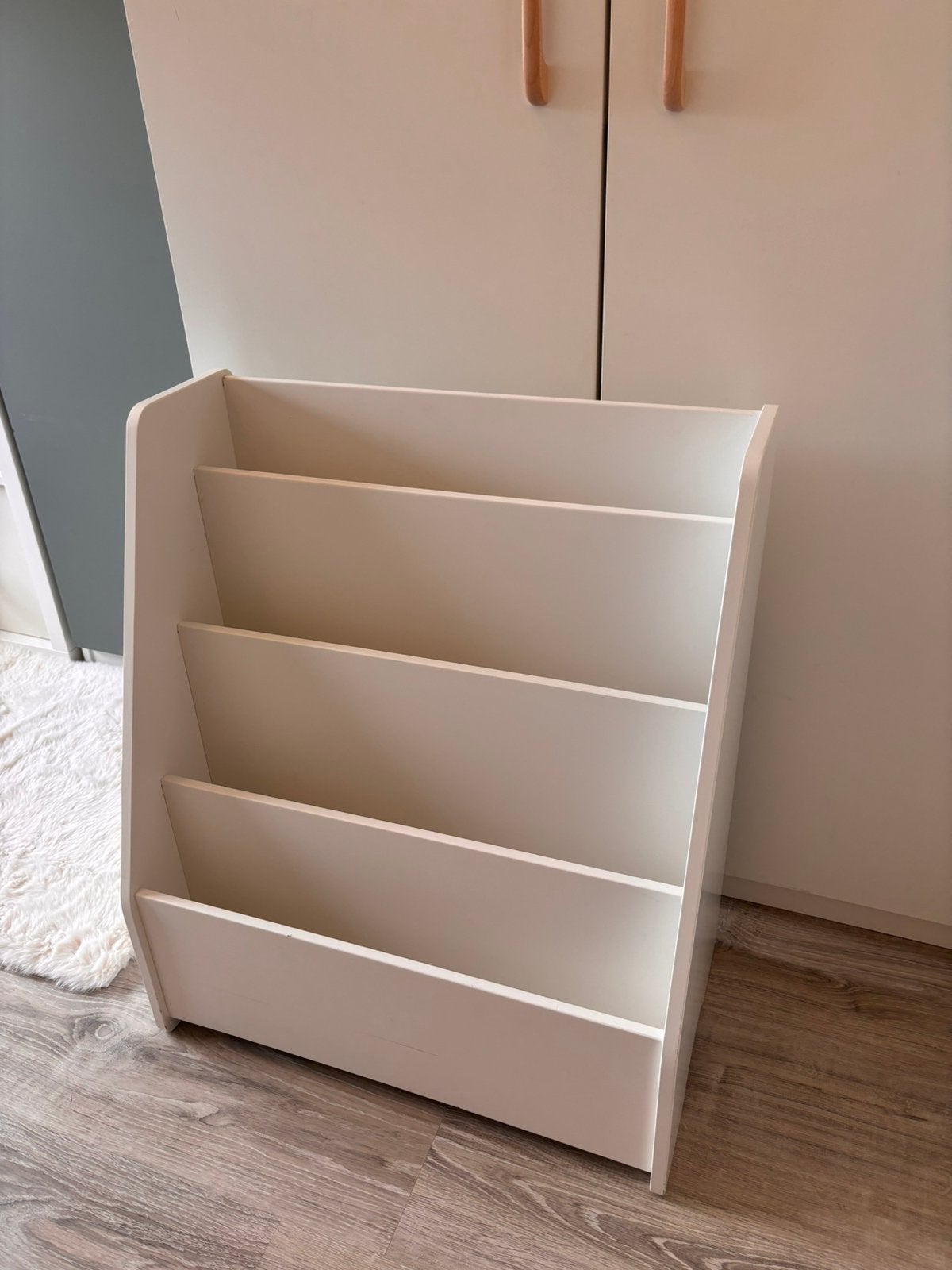 Boekenkast Kwantum (montessori), Ophalen, 50 tot 100 cm, Zo goed als nieuw, Minder dan 100 cm