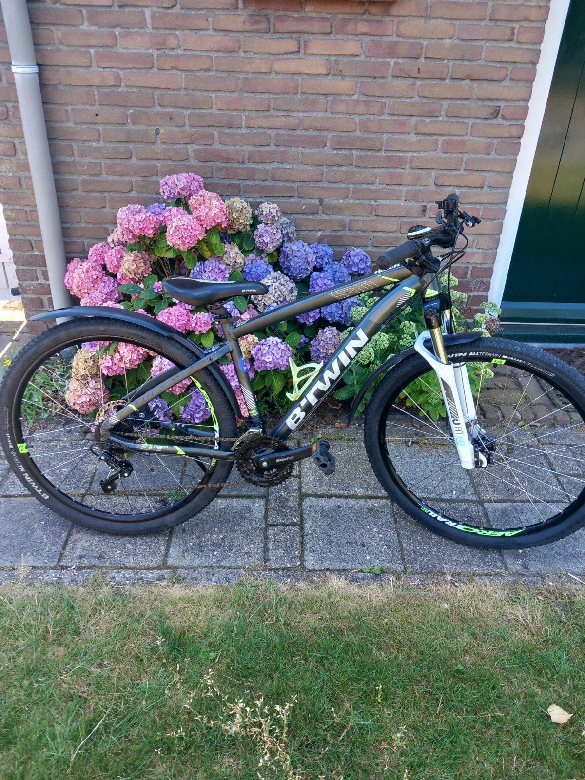 27,5" Rockrider Mountainbike in Nette Staat, Ophalen, 24 inch of meer, Gebruikt, Aluminium