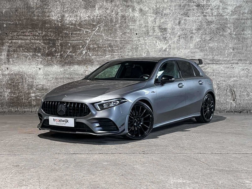 Mercedes-Benz A180 d Launch Edition Premium Plus 116pk 2019, Auto's, 1345 kg, Gebruikt, Euro 6, 4 cilinders
