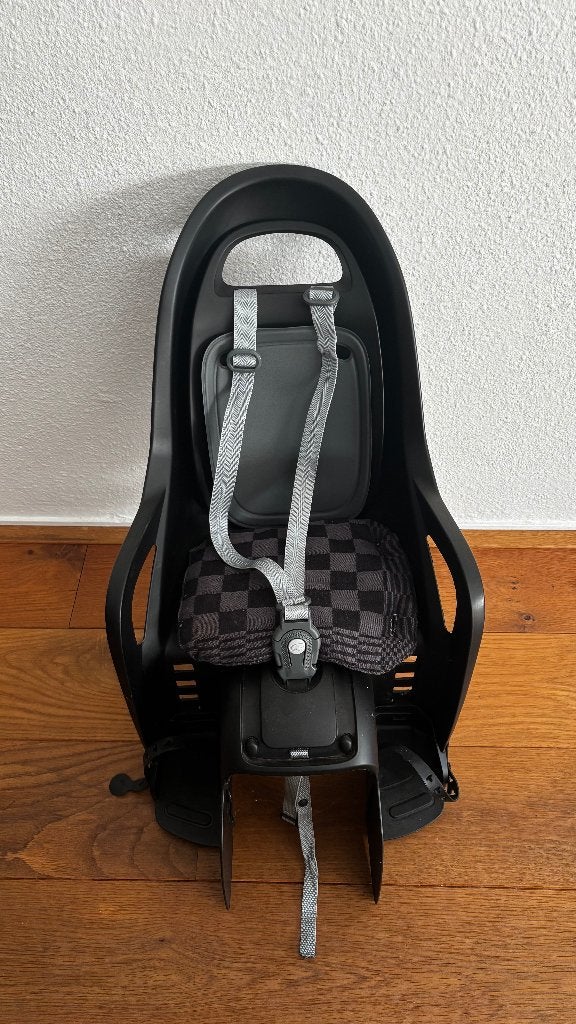 Polisport Groovy fietsstoel, Ophalen, Achterzitje, Voetsteuntjes, 9 t/m 18 kg