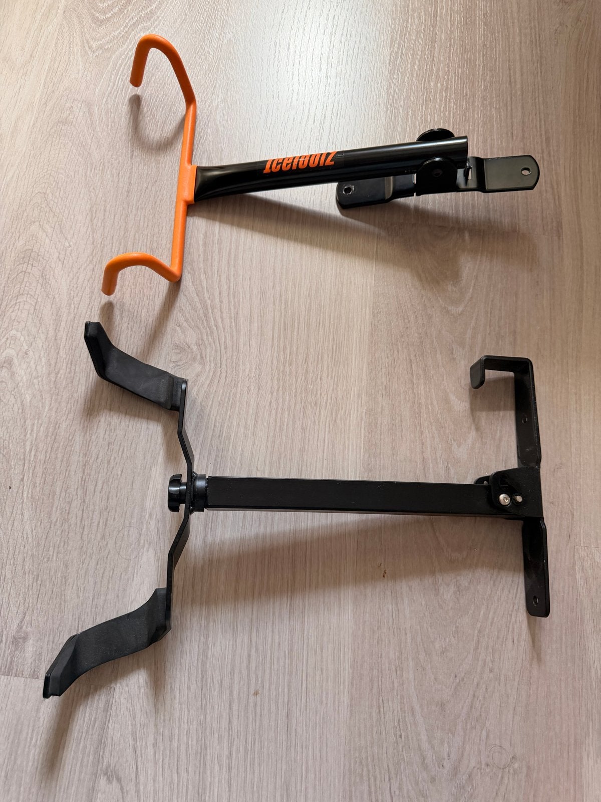 2x Fiets ophangbeugel - IceTool&BBB cycling, Ophalen of Verzenden, Gebruikt