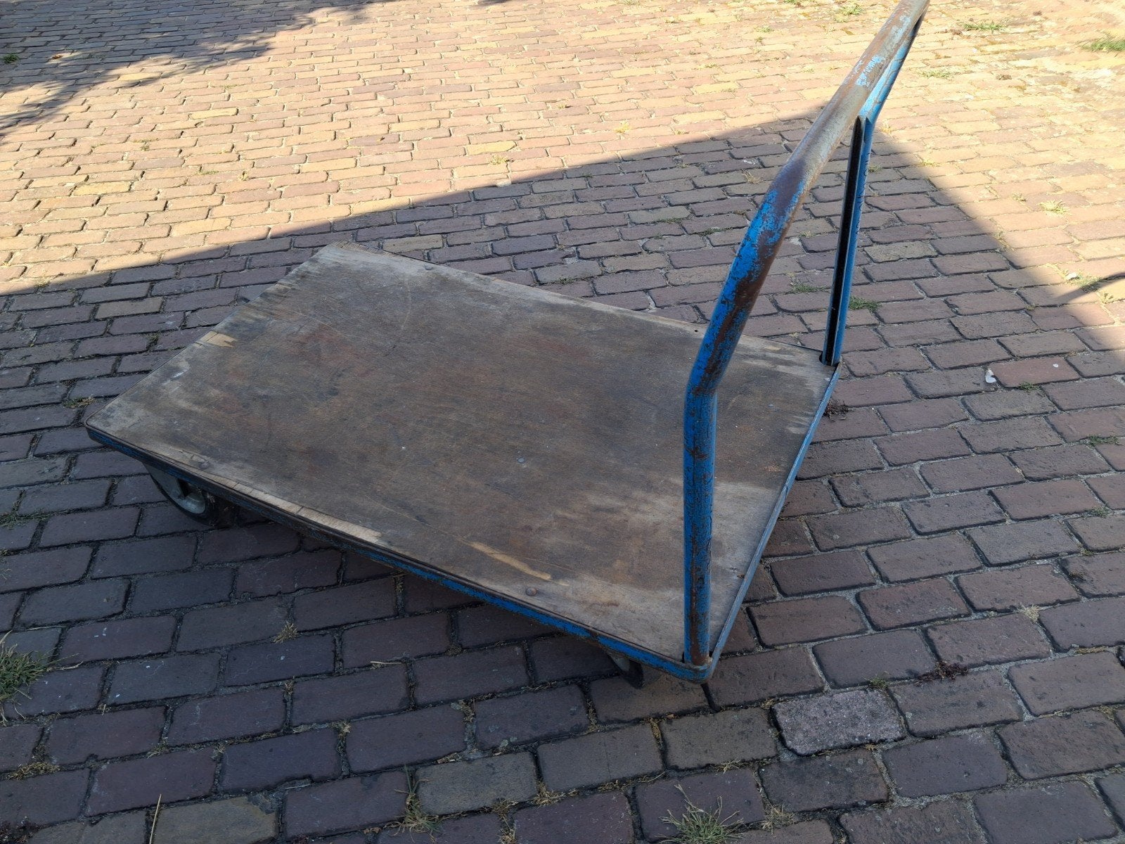 Robuuste transportkar / magazijnwagen, 100 liter of meer, Ophalen, Transportkar