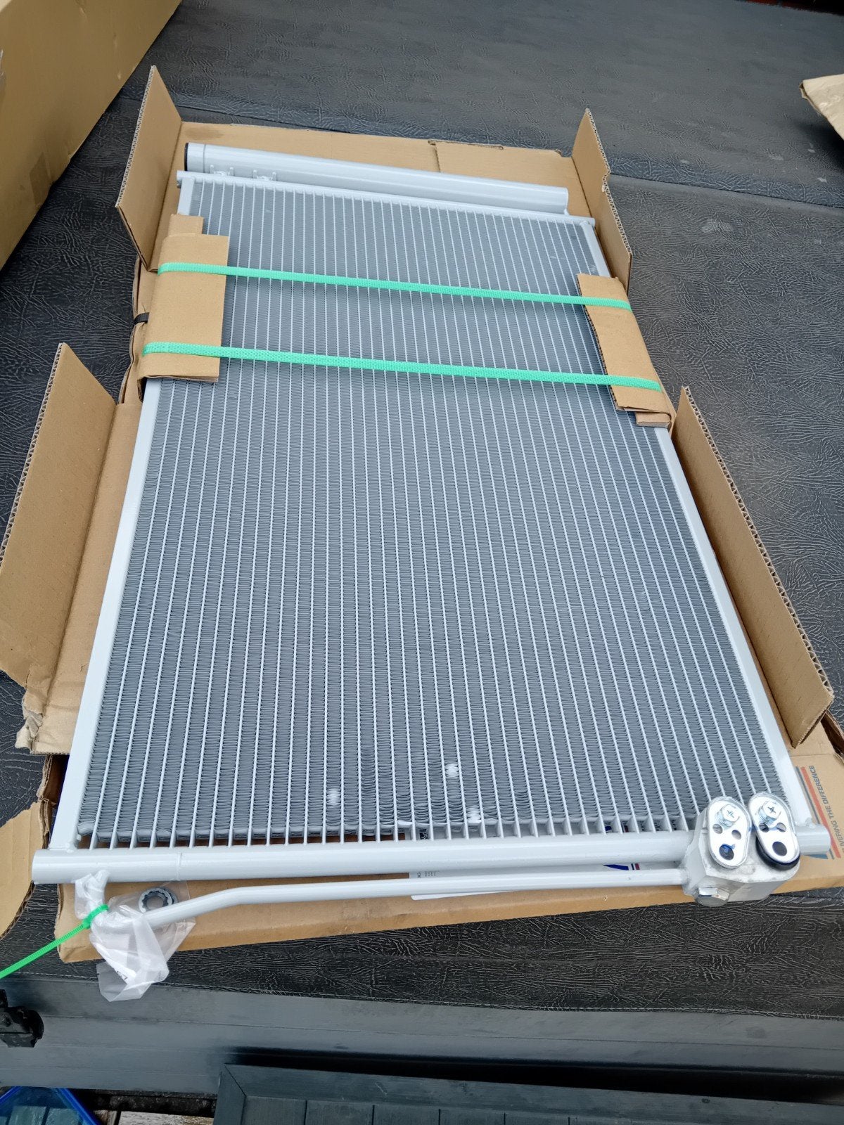 Mercedes Vito V-Klasse W447 Airco Radiator Condensor, Ophalen of Verzenden