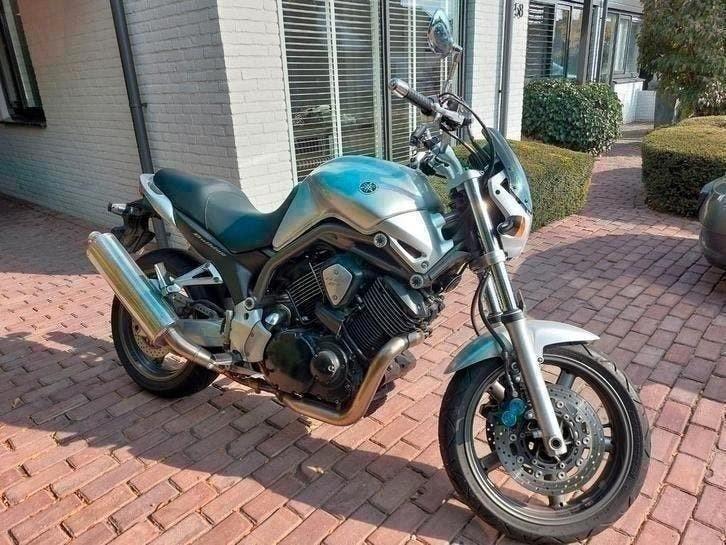 Yamaha BT1100 Bulldog bouwjaar 2003, Motoren, Ophalen, Gebruikt
