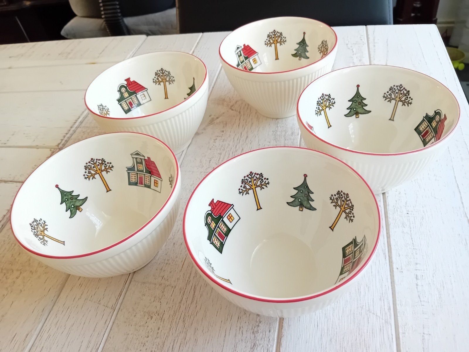 5 soepkommen kommen Wedgwood Christmas kerstservies Windsor, Huis en Inrichting, Ophalen of Verzenden, Zo goed als nieuw, Porselein