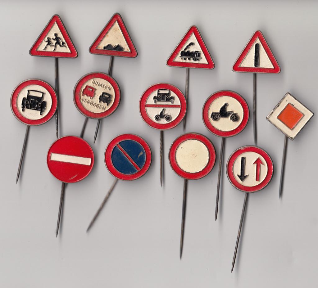 Metalen Verkeersborden speldjes Uitkiezen, Gebruikt, Verzenden, Transport, Speldje of Pin