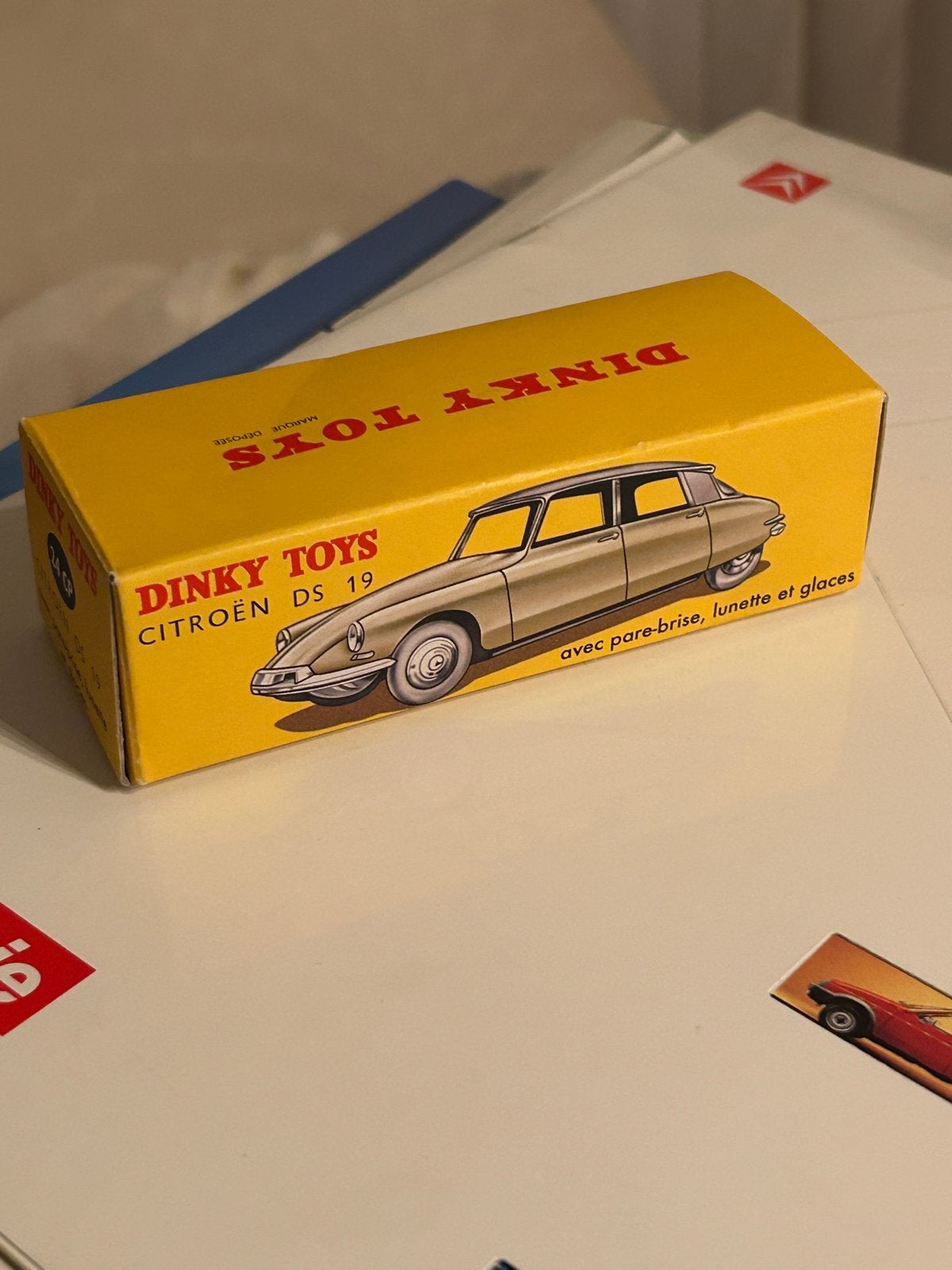 Dinky Toys Citroën DS 19 1:43 – Atlas/Norev 2008 – met doos, Hobby en Vrije tijd, Ophalen of Verzenden, Zo goed als nieuw, Auto