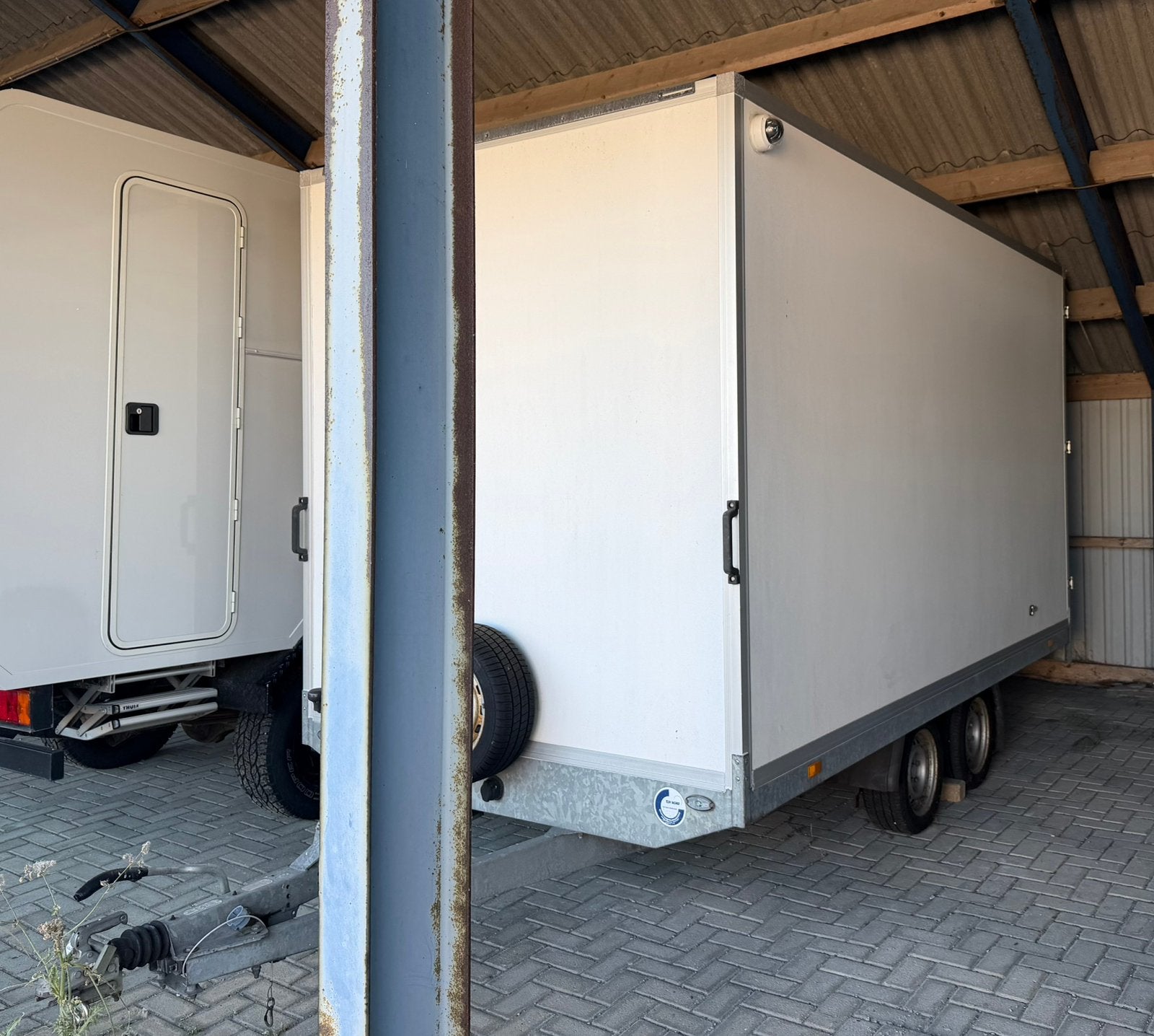 Hapert gesloten aanhanger 400x200x200, Ophalen, Zo goed als nieuw
