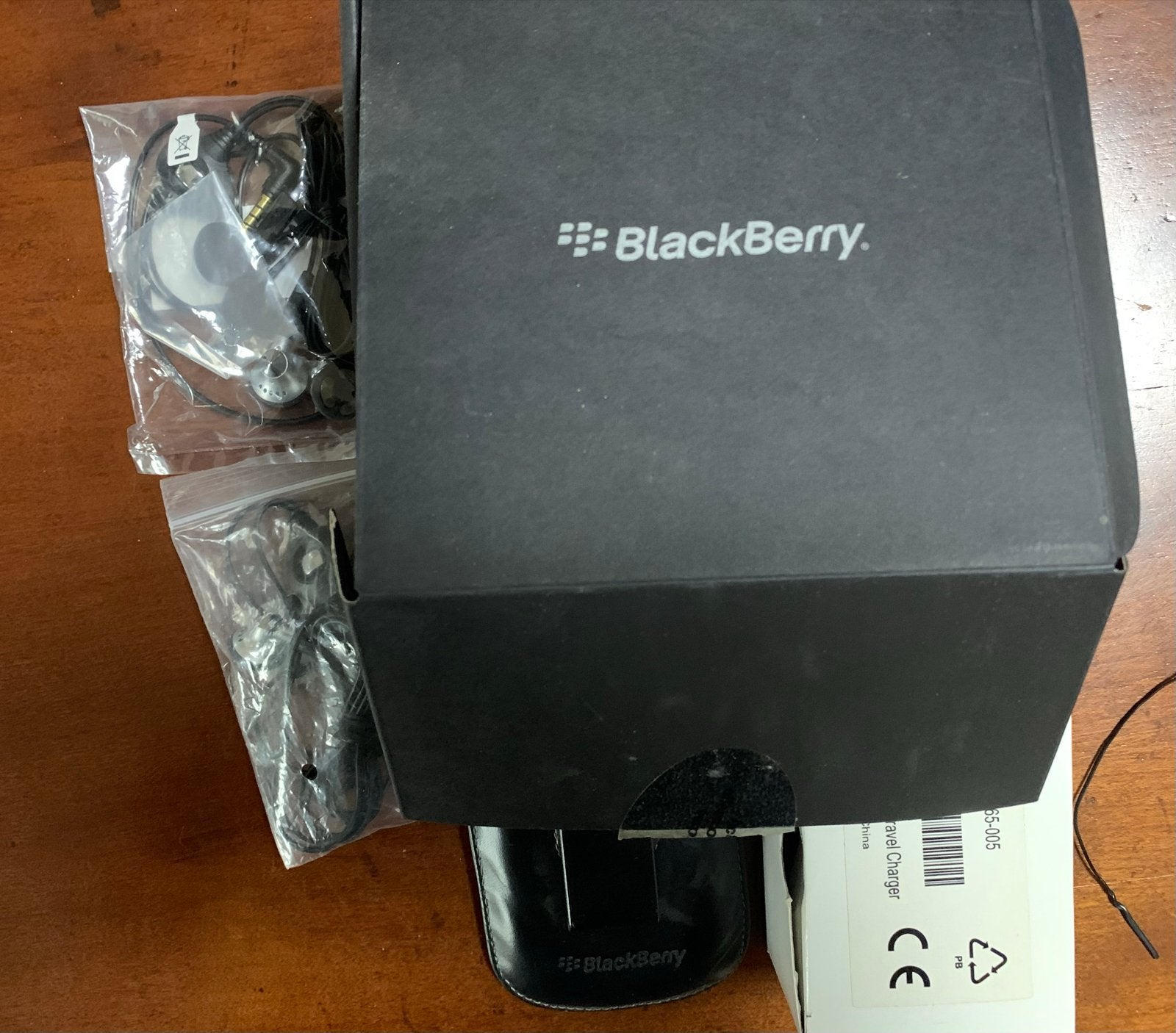 Complete BlackBerry accessoires set - ideaal voor op reis, Telecommunicatie, Ophalen of Verzenden, Nieuw, Overige typen, Blackberry