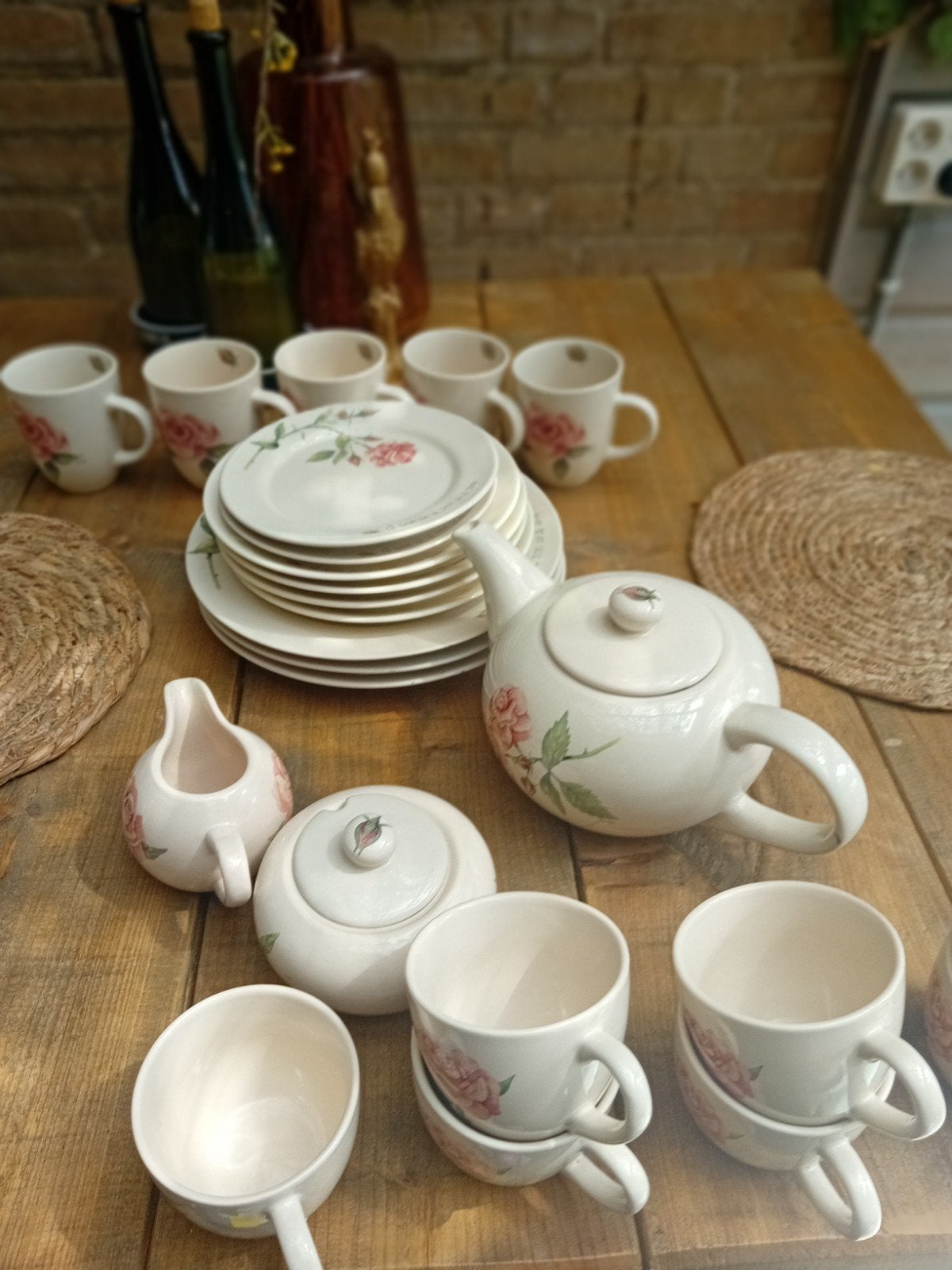 Jet servies, Ophalen