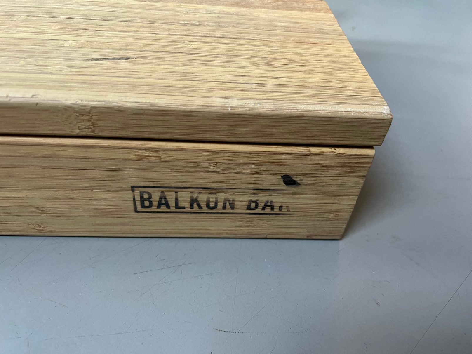 Balkon bar prima conditie, Ophalen, Zo goed als nieuw