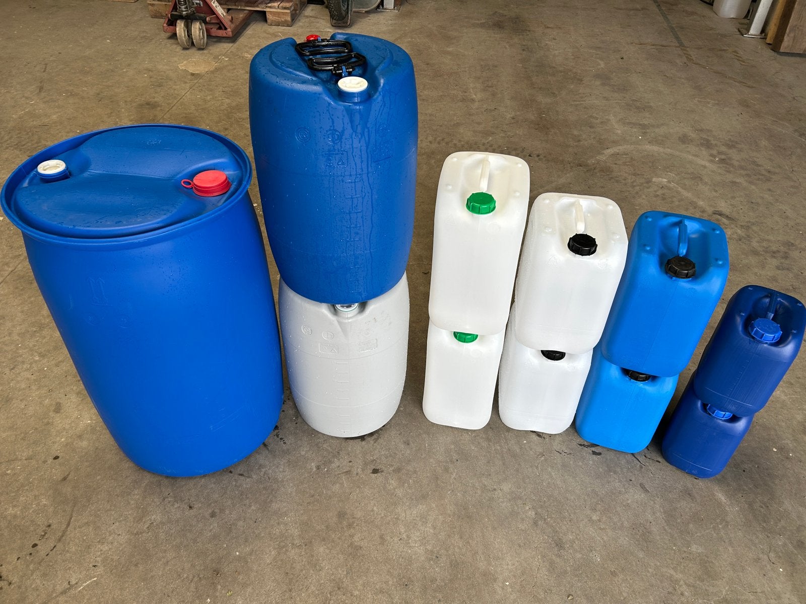 Jerrycans 10-20-25-200 liter, 150 liter of meer, Ophalen