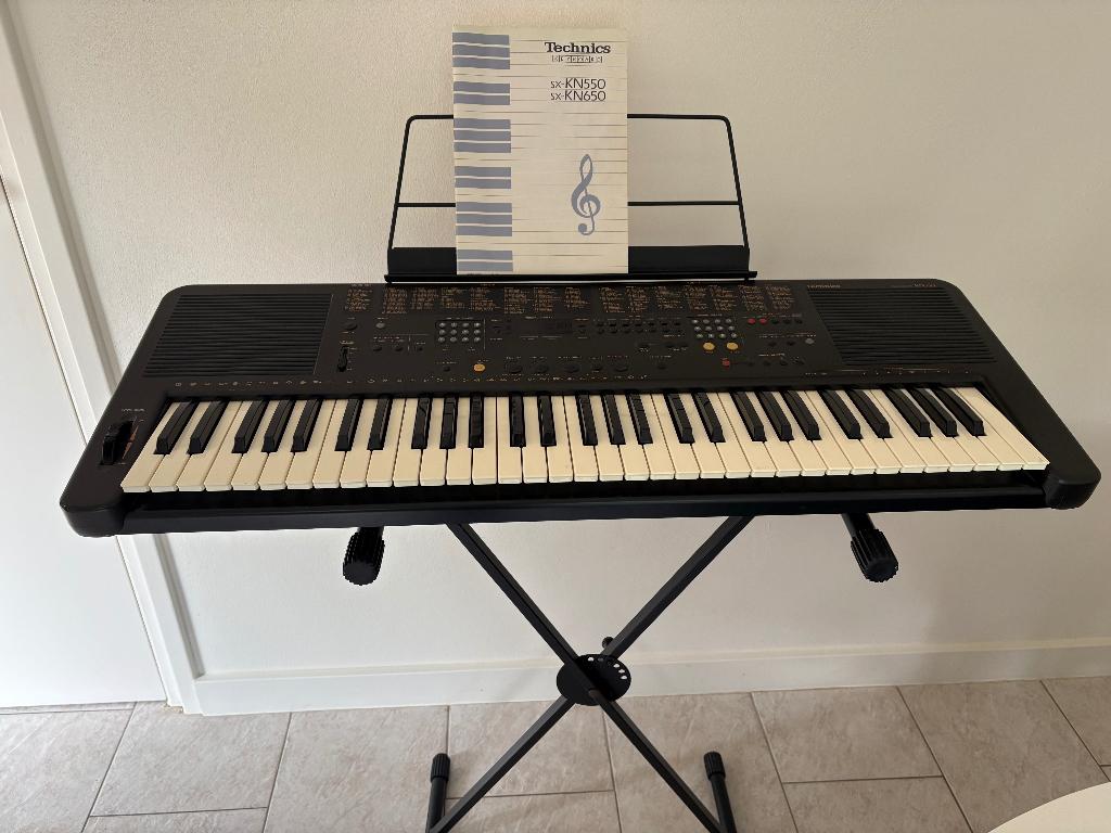 Keybord Technics, KN550, Ophalen, Met standaard, Technics, 61 toetsen