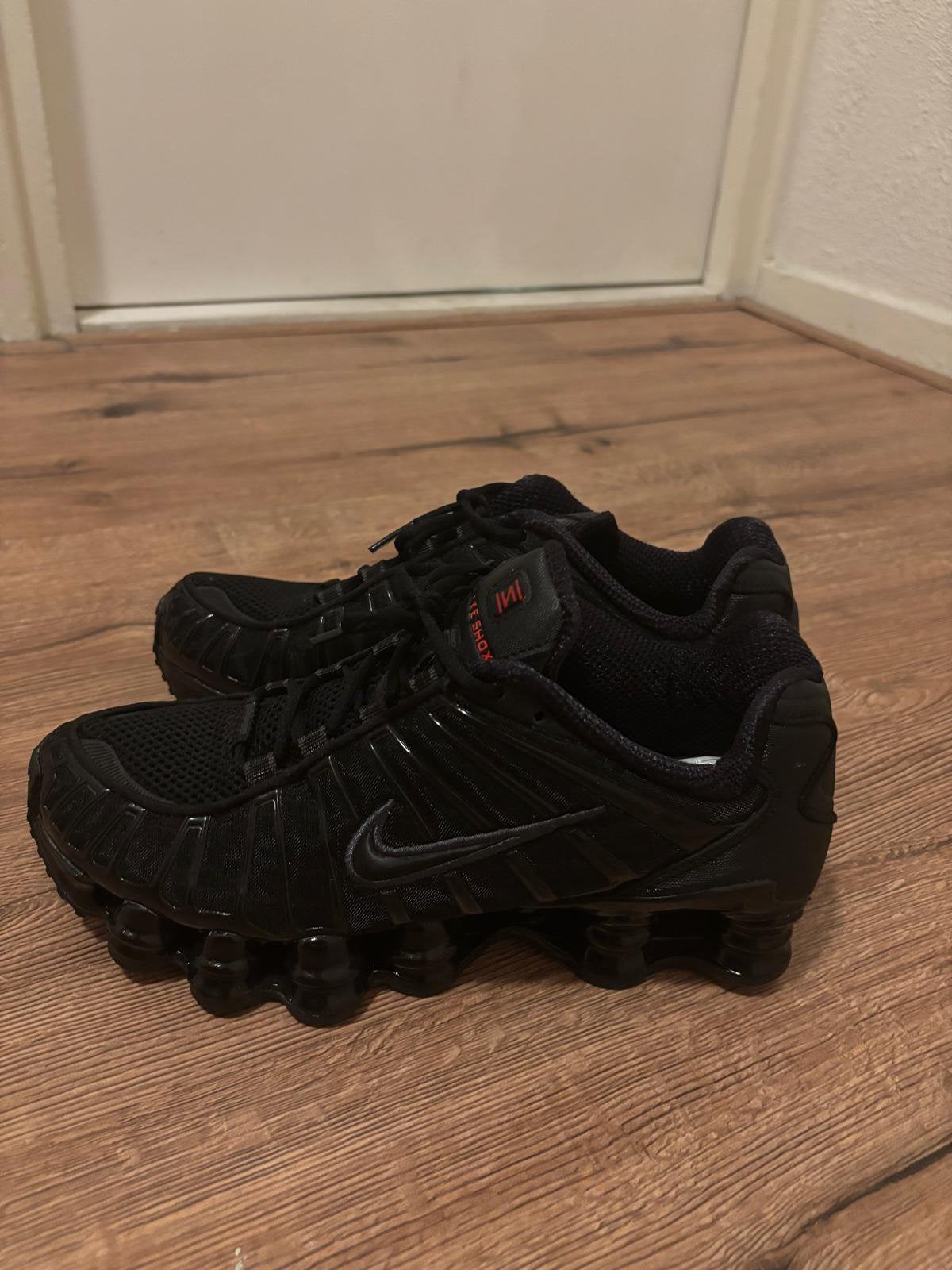 Nike Sportswear SHOX TL - Sneakers - maat 39 NIEUW!, Ophalen, Zo goed als nieuw, Zwart, Sneakers of Gympen