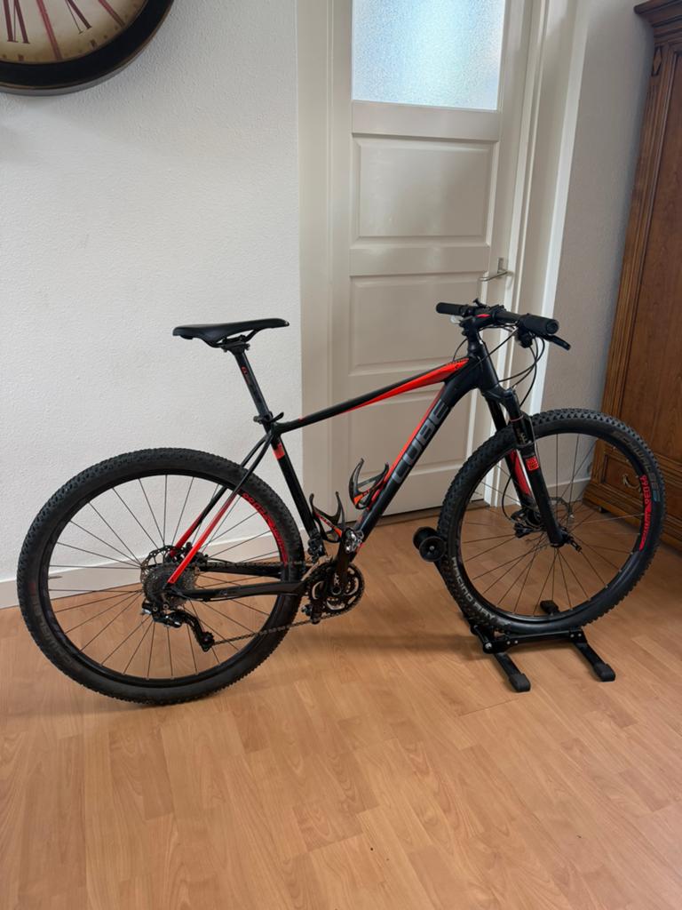 Cube reaction mountainbike fiets 29 er XT, Mariansoliak8@gmail.com, Ophalen of Verzenden, Zo goed als nieuw, Marco