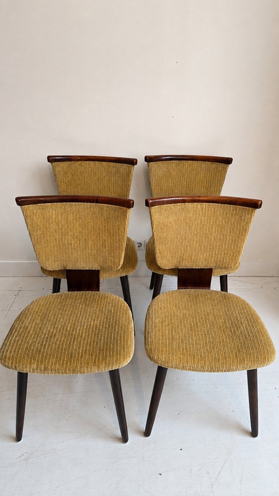 Vintage Teak Eetkamerstoelen Mosterdgeel, Gebruikt, Bruin, Vintage, Ophalen of Verzenden