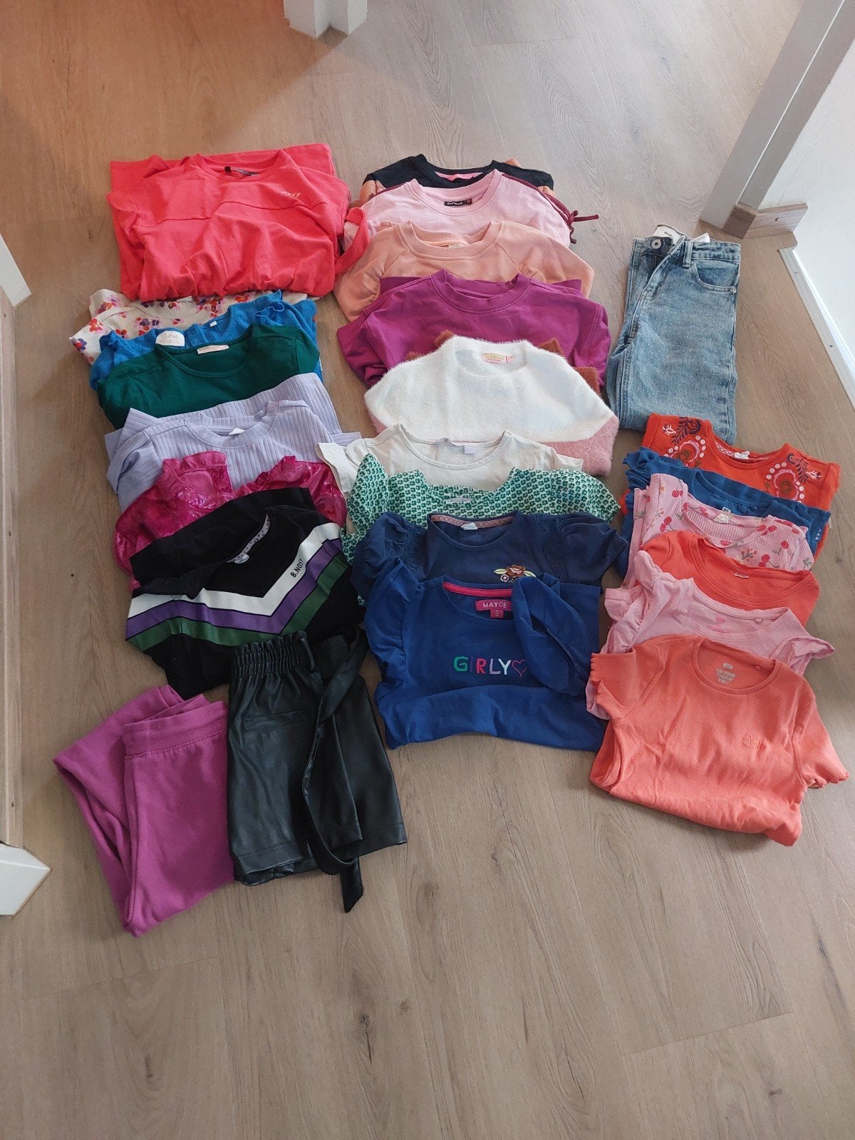 groot pakket merk kleding meisje 134-140, Ophalen of Verzenden, Zo goed als nieuw, Maat 134