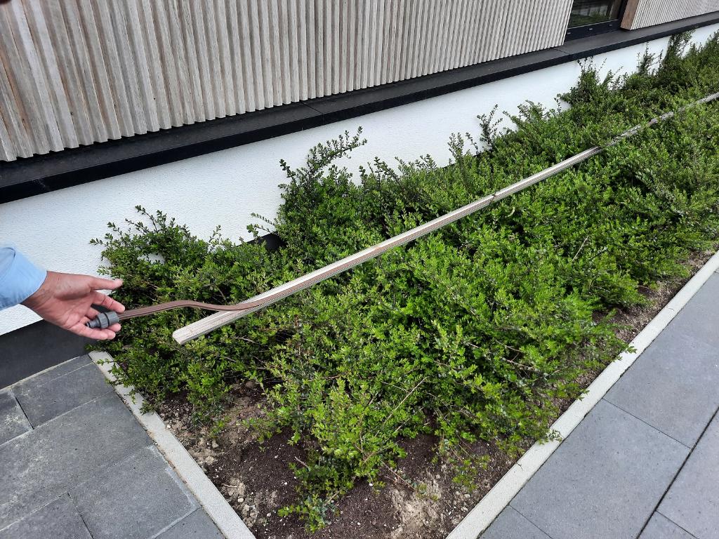 RVS goot voor druppelslang of nevelslang, Tuin en Terras, Ophalen, Zo goed als nieuw