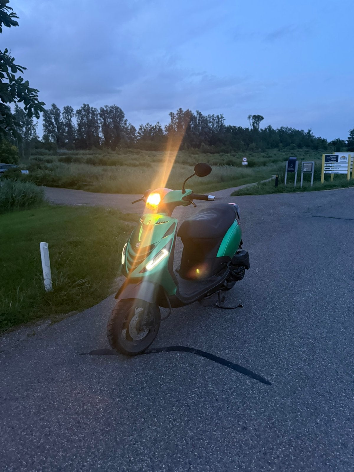 Piaggio zip 80cc 4t, Ophalen of Verzenden, Zo goed als nieuw, Benzine