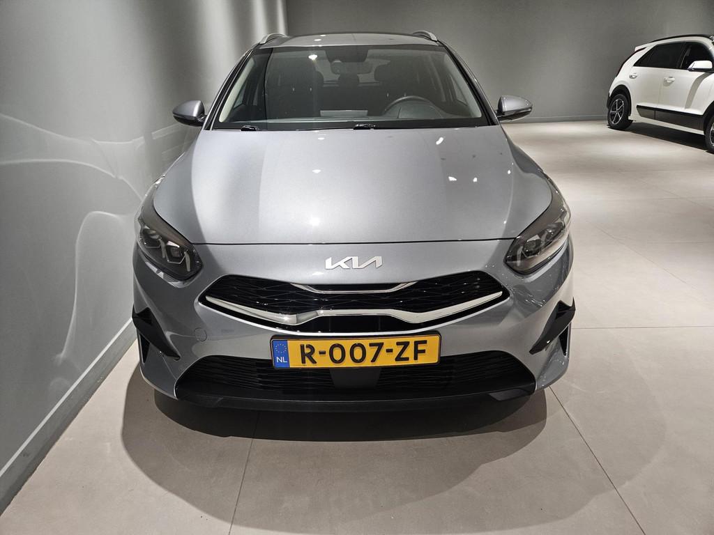 Kia Ceed Sw 1.0 T-GDi 120pk DynamicPlusLine Navi/ Clima/ Cru, Voorwielaandrijving, 12 maanden, Gebruikt, Leder en Stof