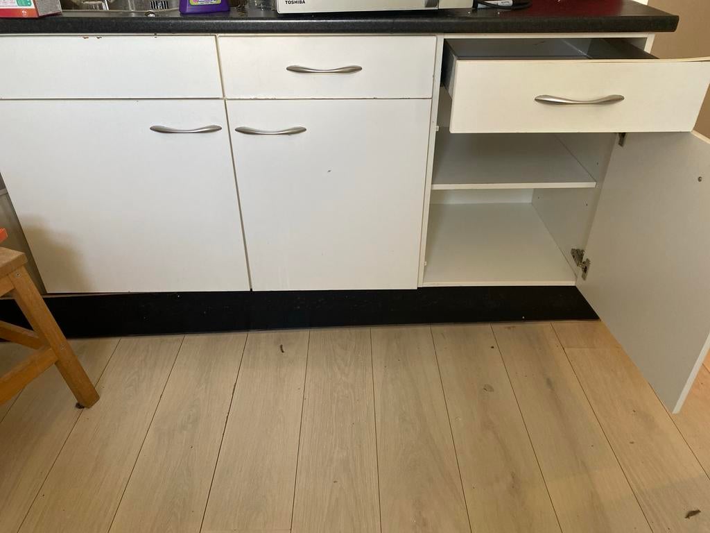 Keukenkasten - Zelf demonteren en afhalen, Huis en Inrichting, Ophalen, Zo goed als nieuw