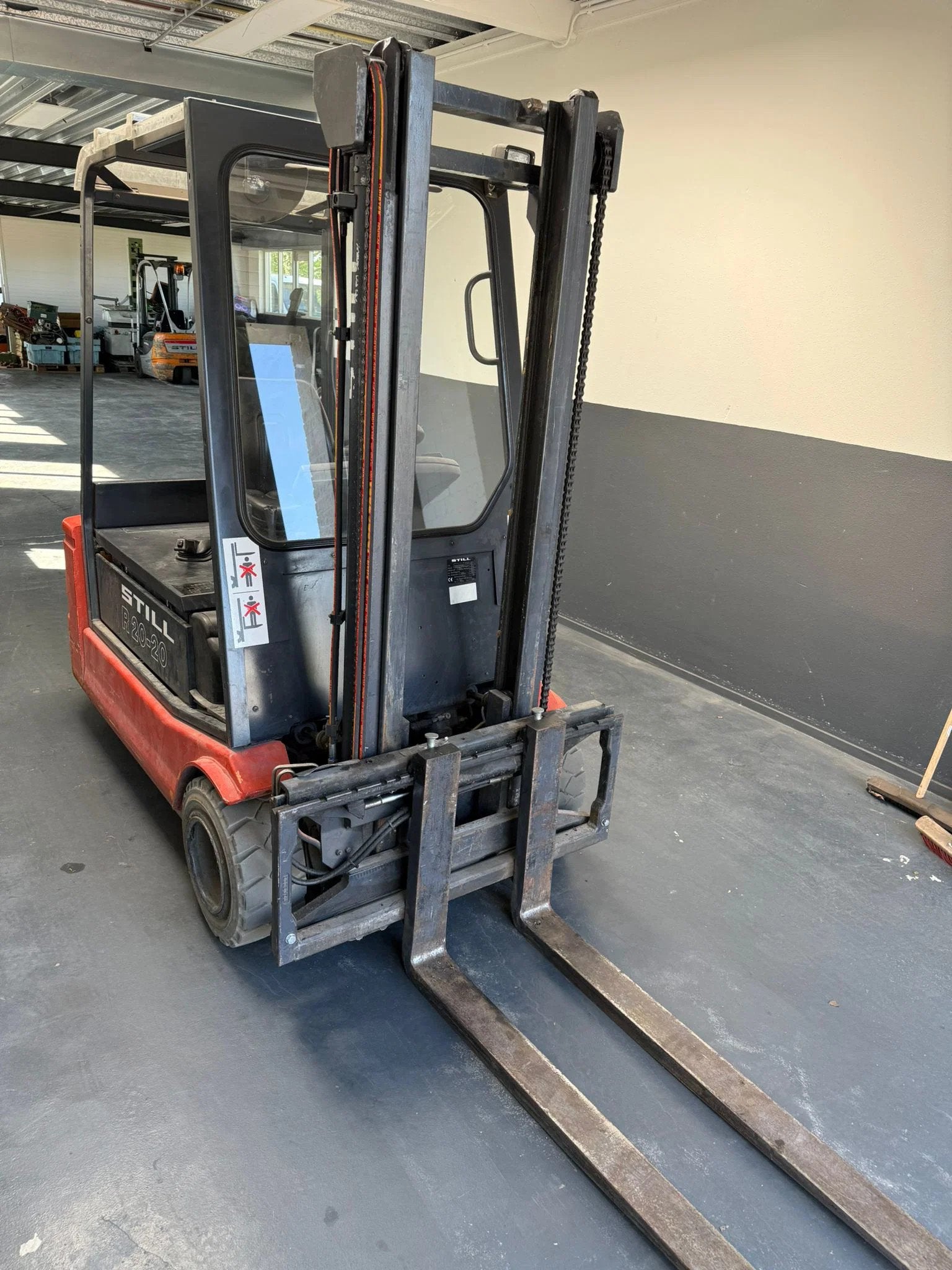 Still R 20-20 R 20-20 (bj 2000), 2000 tot 3000 kg, Elektrisch, Heftruck, Still