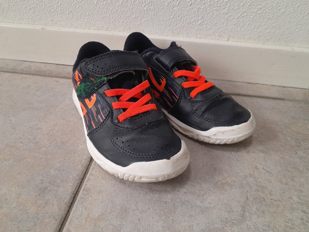 kinder gymschoenen, Ophalen, Zo goed als nieuw, Jongen of Meisje, Sportschoenen