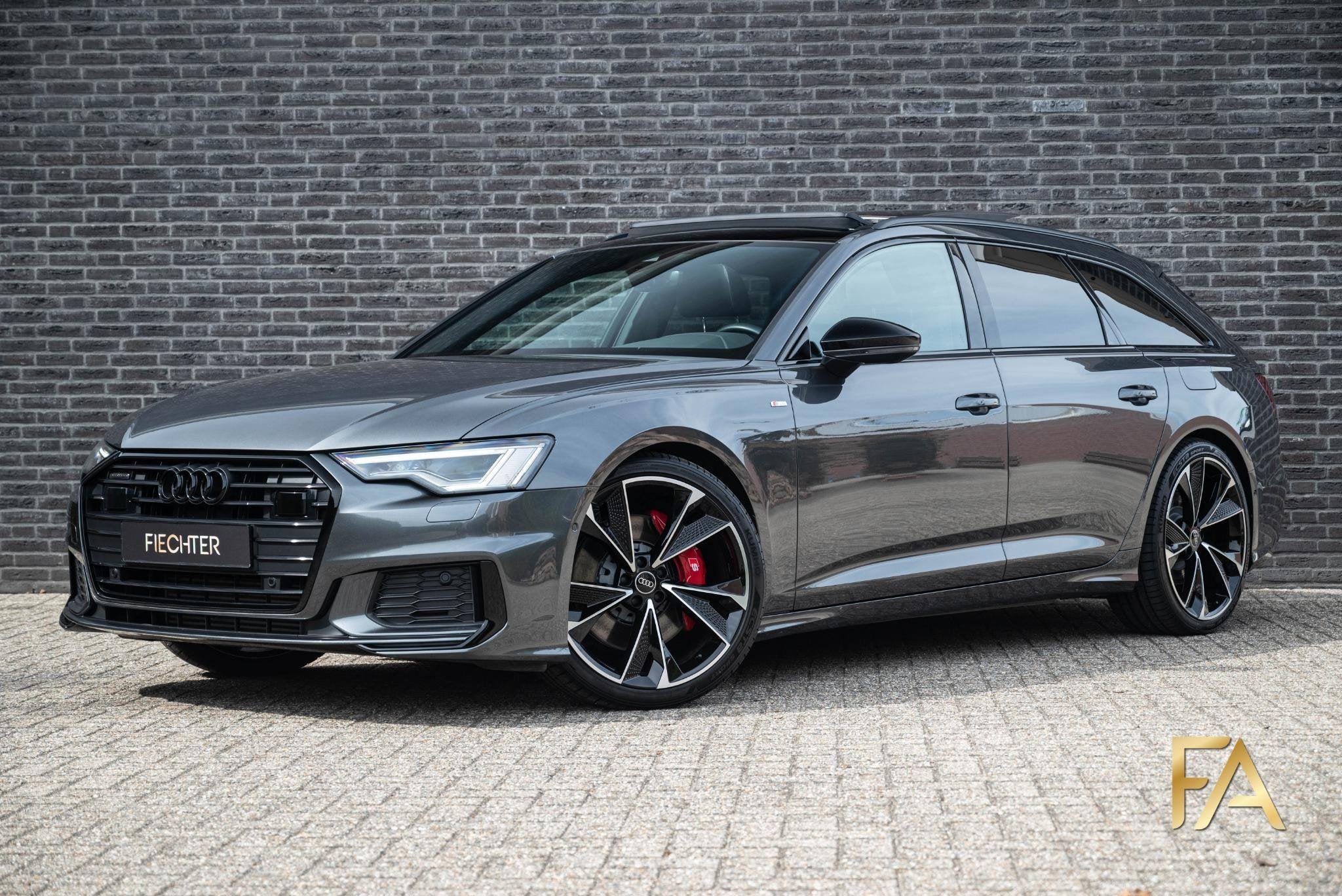 Audi A6 Avant 55 TFSI e quattro Pro Line S Competition Panod, Auto's, Automaat, Dealer onderhouden, Gebruikt, 4 cilinders