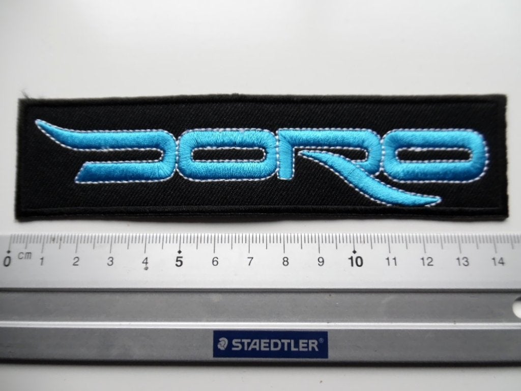 DORO patch D94 NIEUW opnaai embleem WARLOCK 3.5X14.5 cm, Ophalen of Verzenden, Nieuw, Kleding