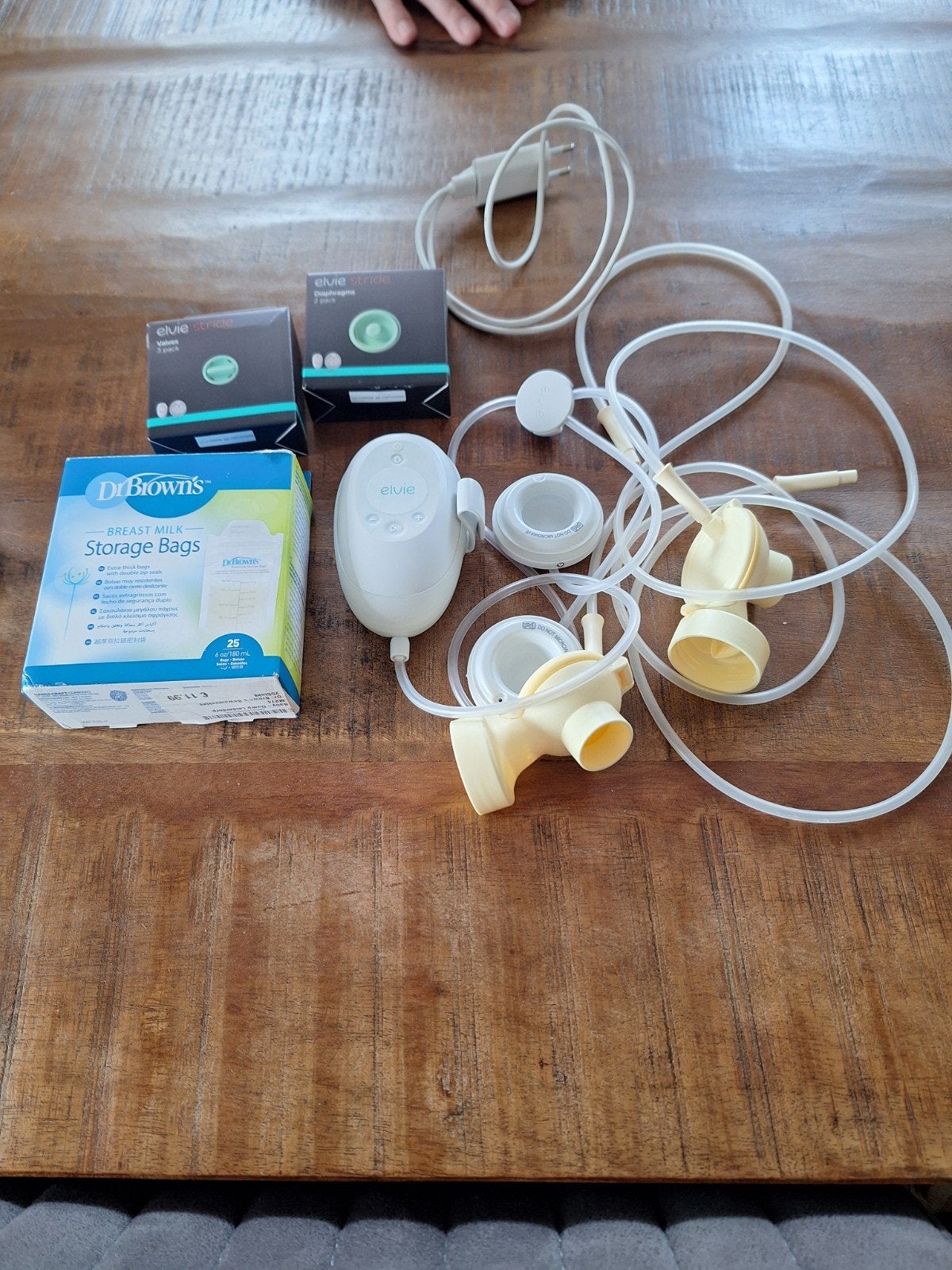 Elvie kolfapparaat met accessoires en Dr. Brown's zakjes, Ophalen, Overige typen