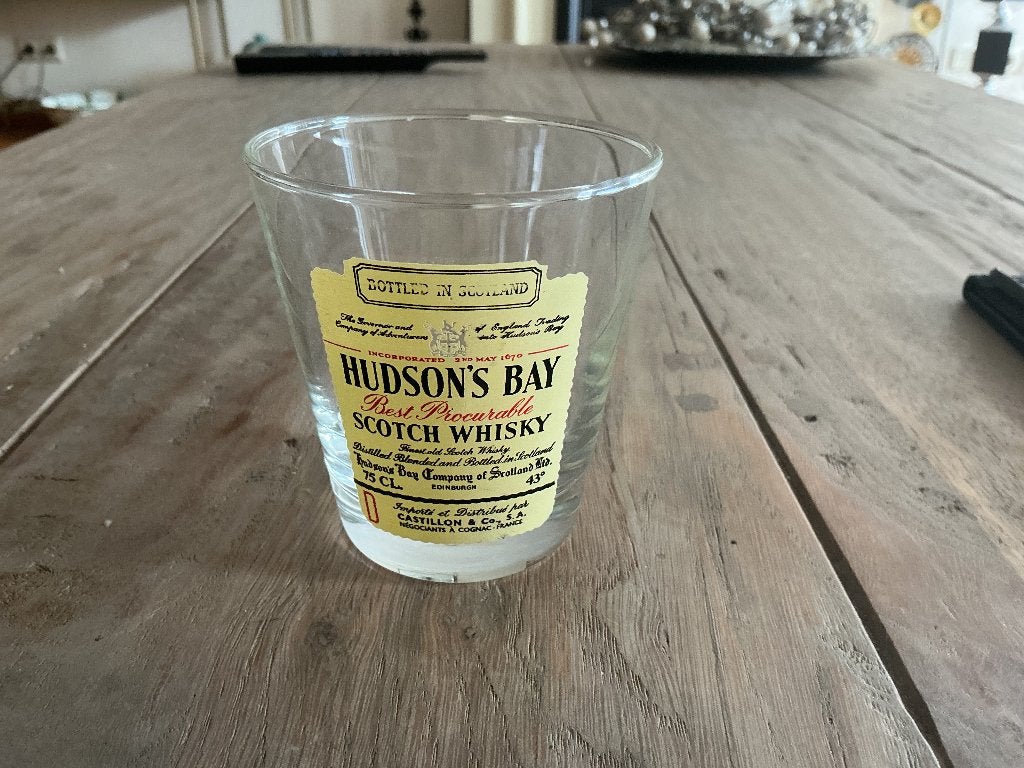 Te koop Whisky glas Hudson’s Bay, Ophalen of Verzenden, Gebruikt, Borrel- of Shotglas