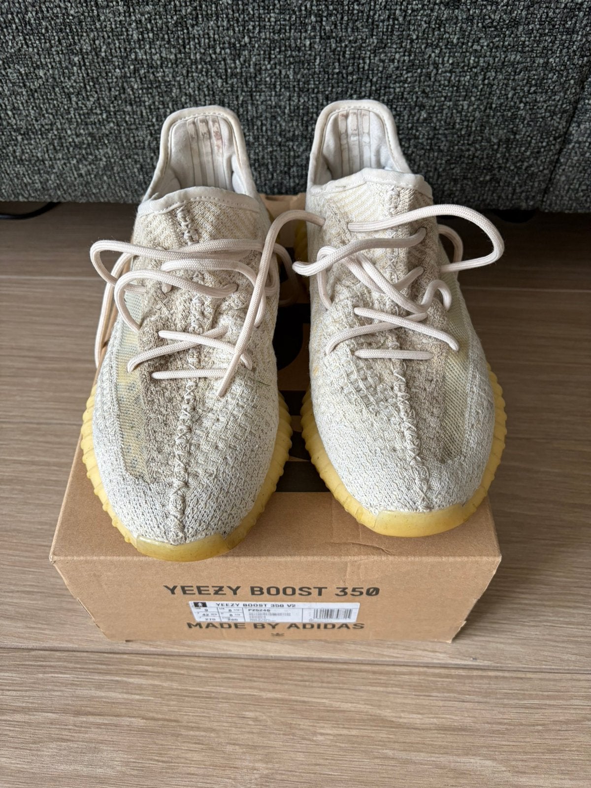 Yeezy boost 350, Overige kleuren, Ophalen of Verzenden, Sneakers of Gympen, Zo goed als nieuw
