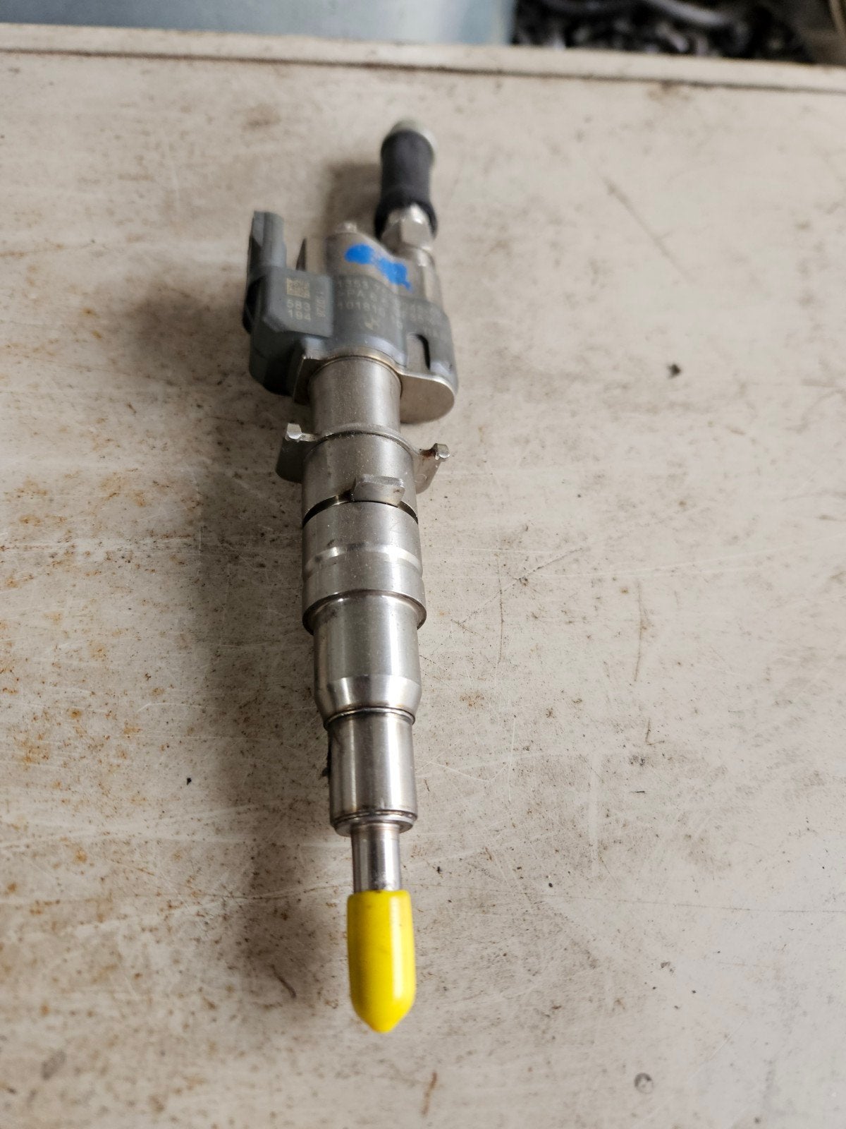 Benzine injector BMW 3 serie (2012), Ophalen